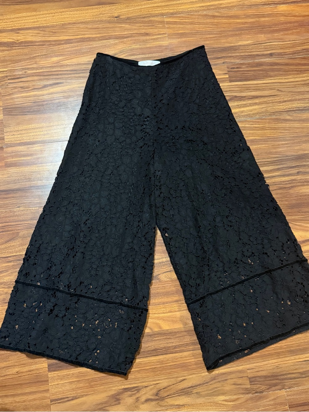 See By Chloé Black Lace Wide-Leg Crop Pants